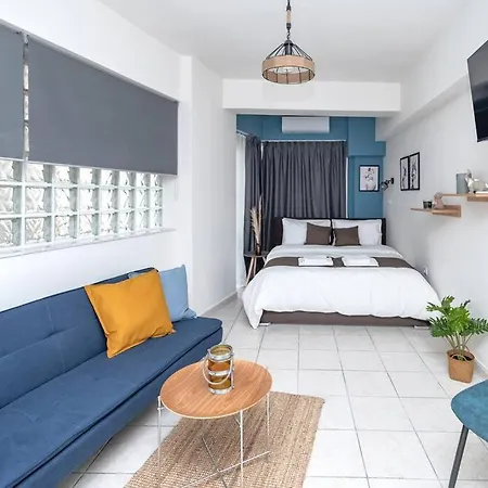 Larissa City Center Apartment Экстерьер фото