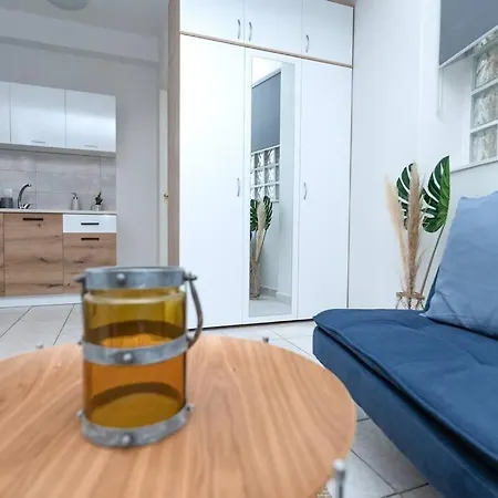 Larissa City Center Apartment Экстерьер фото