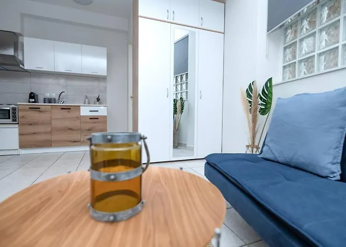 Larissa City Center Apartment